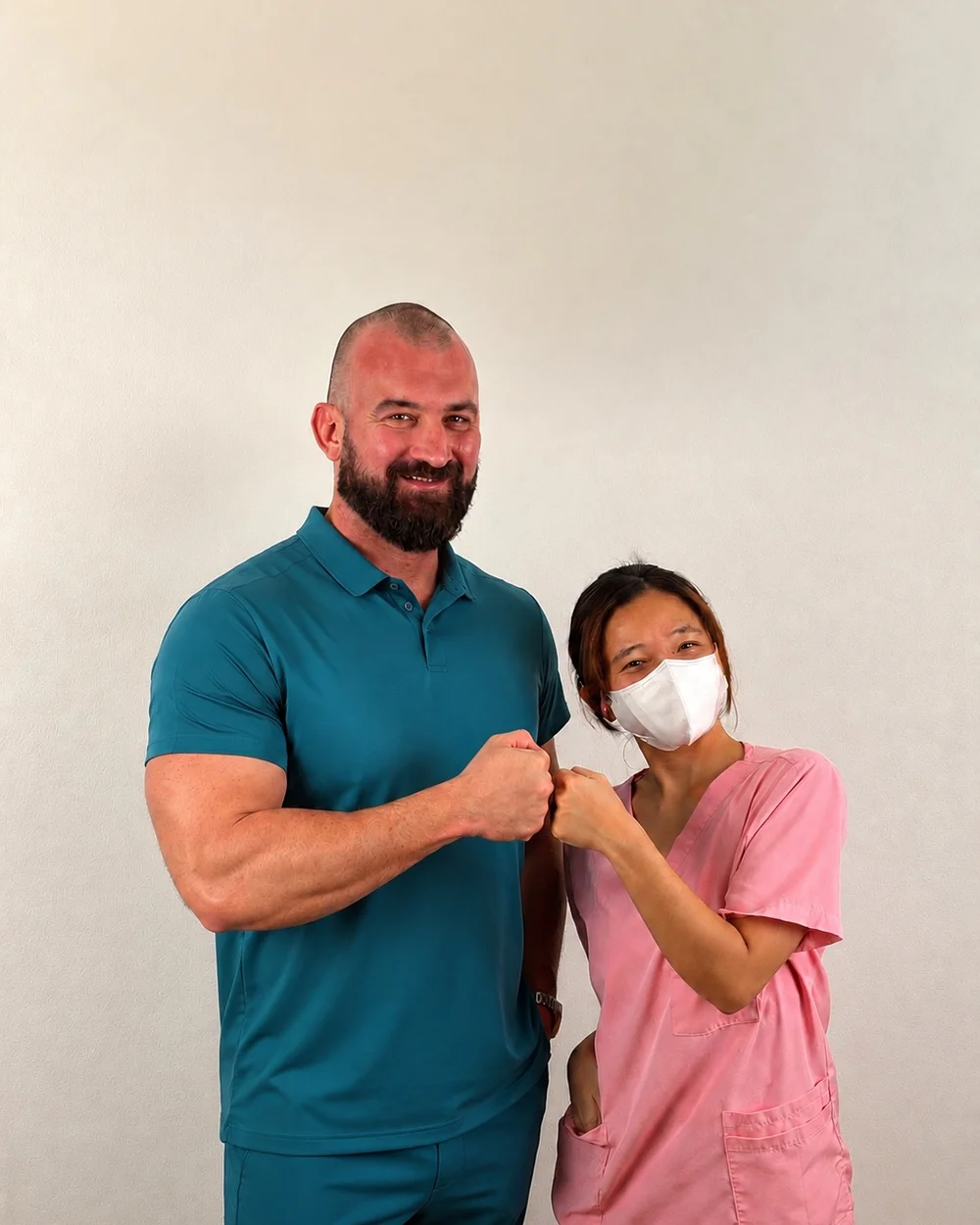 Nick Peplow and Bea Siriwat, the Thailand Care management team